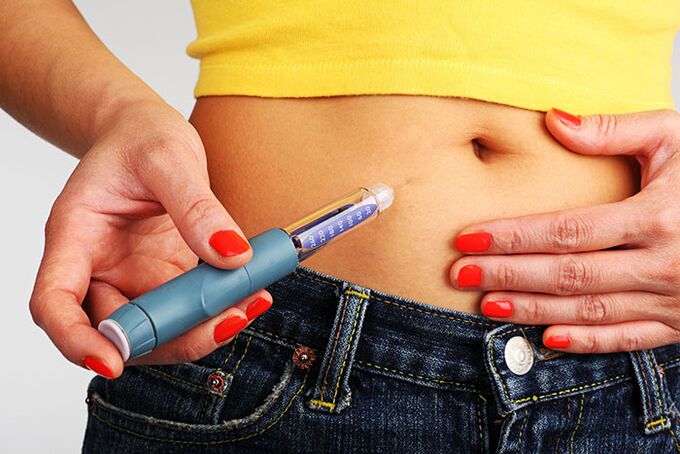 Insulin injections are an effective but dangerous way to lose weight quickly