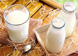 Kefir of one percent fat content is the main and necessary product of the kefir diet. 